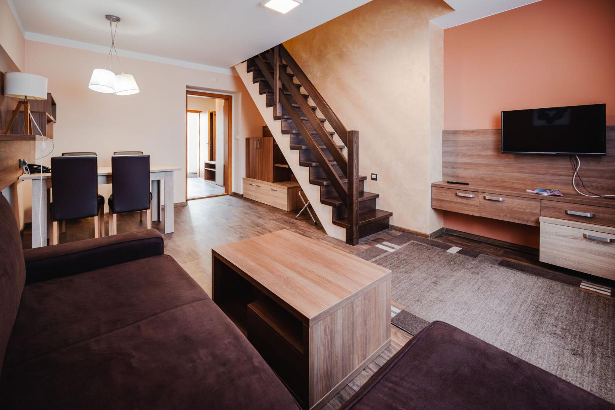 Hotel Palac Elektra Ostrava Ngoại thất bức ảnh