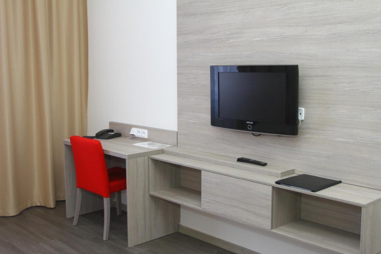 Hotel Palac Elektra Ostrava Ngoại thất bức ảnh